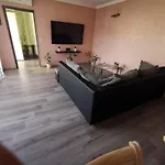 Apartman Spacious In