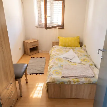 Spacious In 풀라
