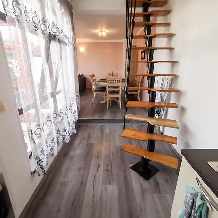 Διαμέρισμα Spacious In *