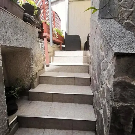 Spacious In شقة *